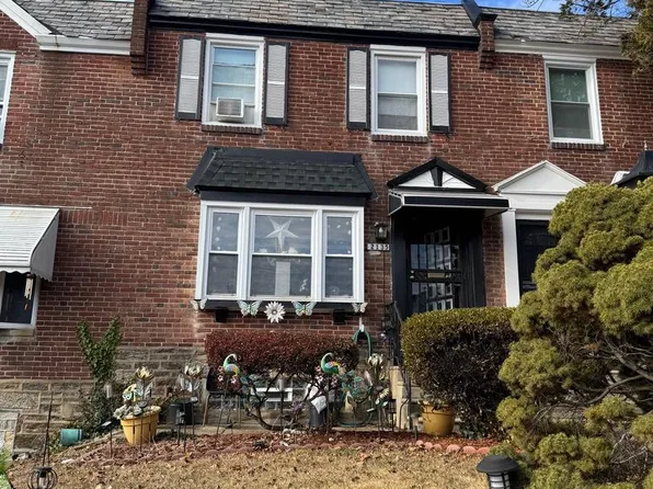 2135 Homer St, Philadelphia, PA 19138