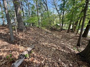 51 Lake Shore Rd, Natick, MA 01760