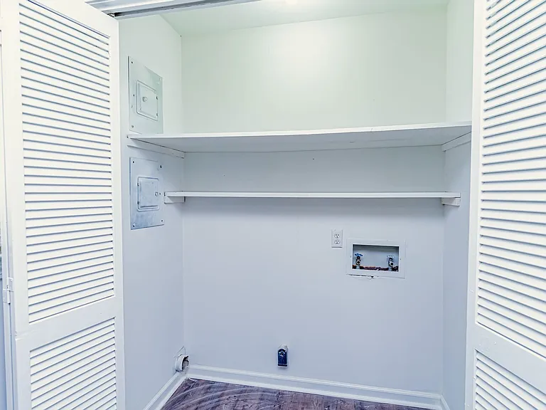 200 Lanewood Dr — Photo 16