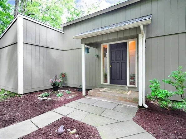 6 Weldon Court, Goshen, CT 06756