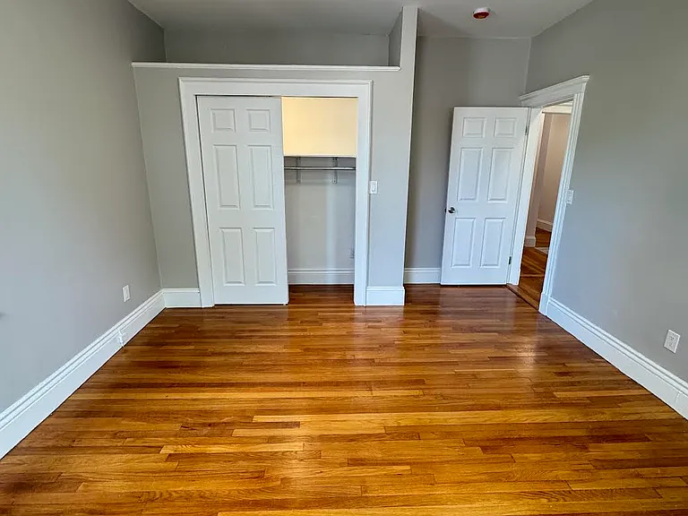 2013 Commonwealth Ave #1R — Photo 8