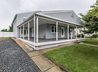 910 Langley Rd, Glen Burnie, MD 21060