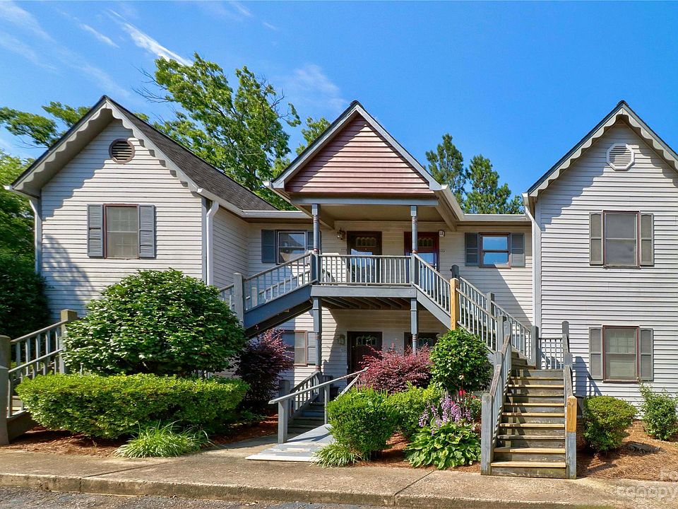 1st image of 213 Ramsey Ct #213