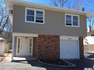 21 Linwood Ave, Huntington, NY 11743