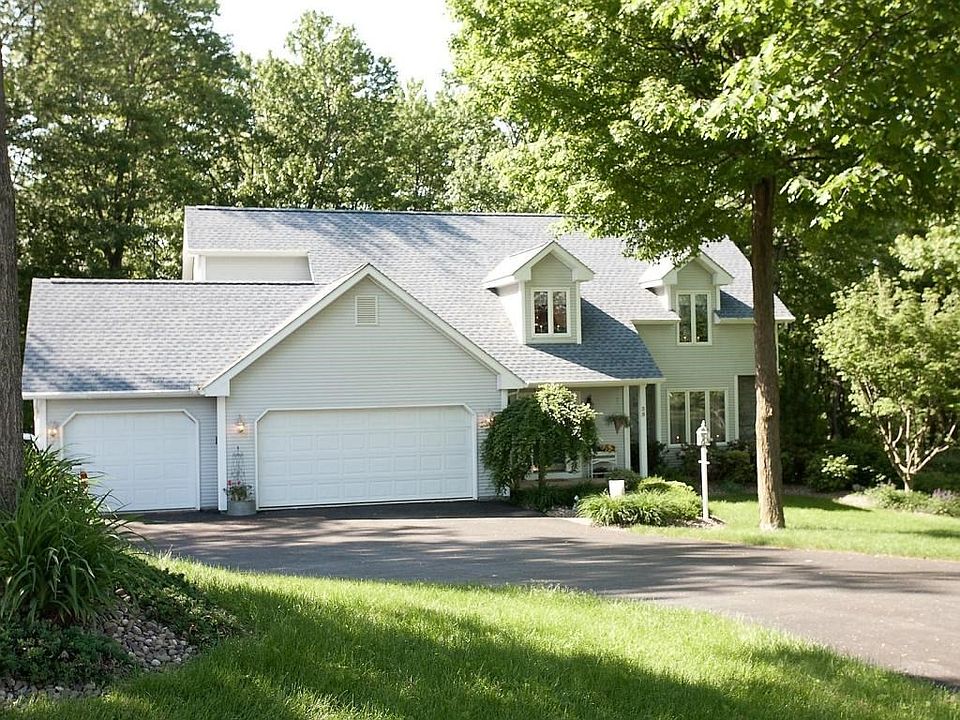 35 Chestnut Court
