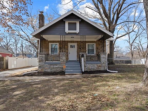 2nd image of 8104 Flora Ave
