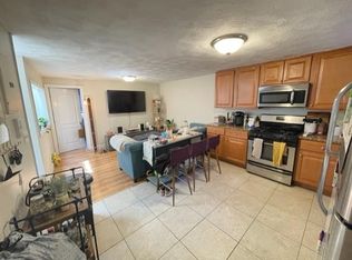 67 Salem St #7A, Boston, MA 02113