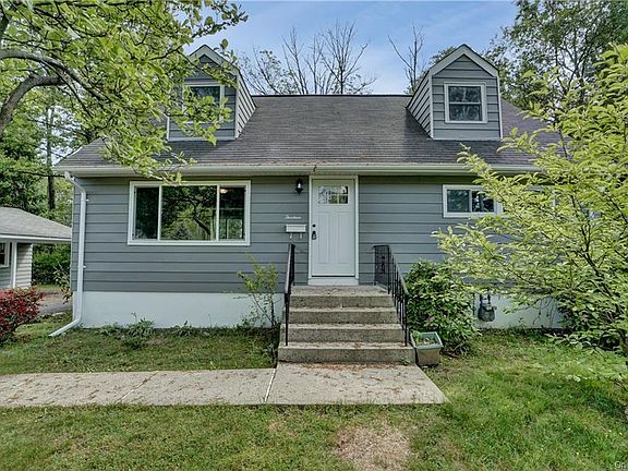5th image of 13 Homestead Ln