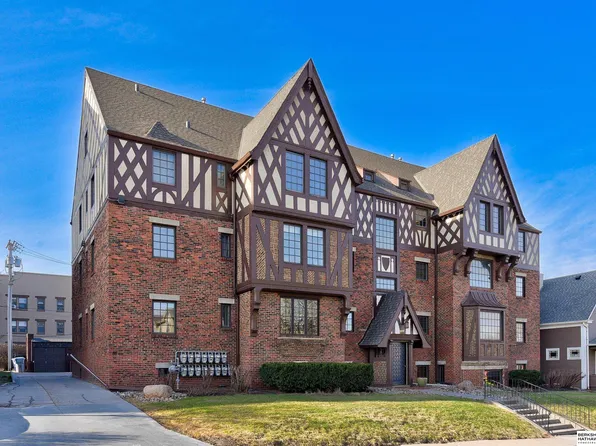4907 Davenport St #15, Omaha, NE 68132