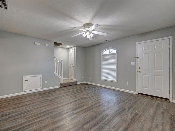5th image of 3499 S Oaklawn Cir