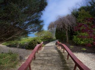 395 Rose Hill Rd, Water Mill, NY 11976