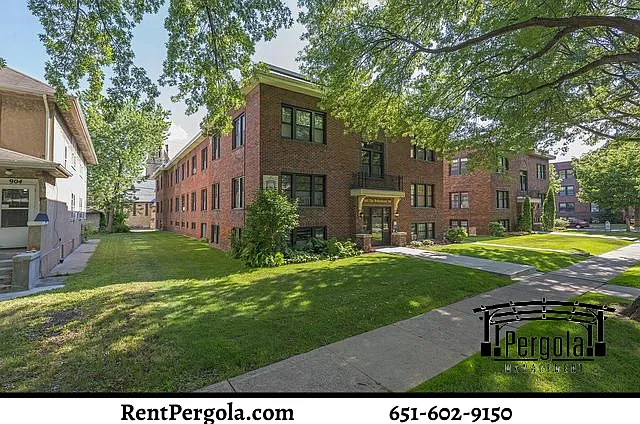 908 Ashland Ave #1A