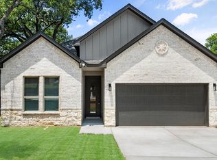 2026 Danner St, Fort Worth, TX 76105