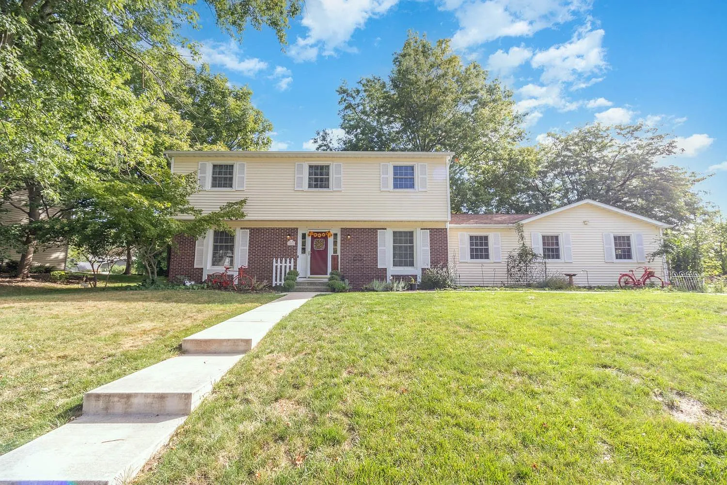 501 Powderhorn Dr photo 1