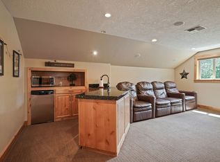 57732 Vine Maple Ln #ID1247500P, Bend, OR 97707