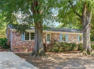 1831 Pennrose Dr, Reidsville, NC 27320