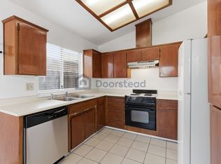 225 Hawthorne Dr, Tracy, CA 95376