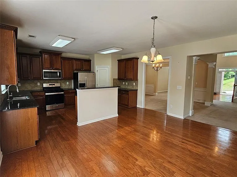 3755 Long Lake Dr — Photo 12