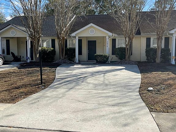 7976 Vermont Road Front