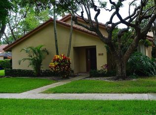 3032 Deer Crk, Deerfield Beach, FL 33442