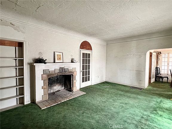 3rd image of 637 San Francisco Ave
