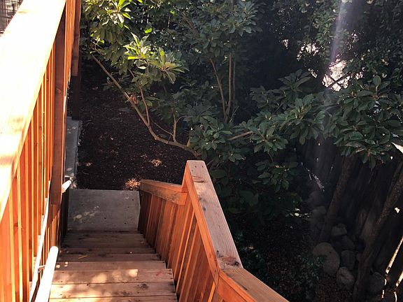 stairs to backyard