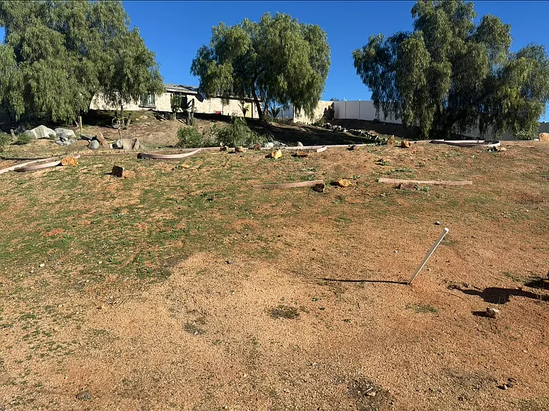 25560 Bundy Canyon Rd — Photo 36