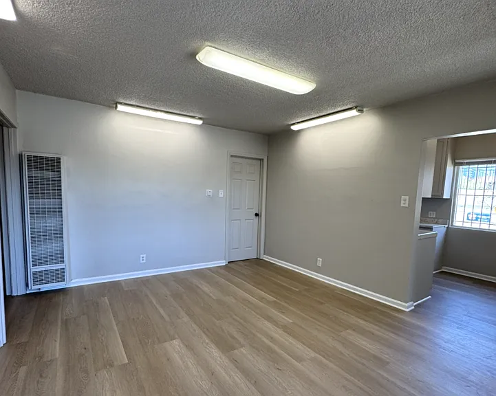 11421 S Normandie Ave #5 — Photo 3
