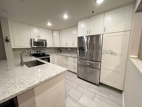 2nd image of 5765 Friars Rd Unit 150