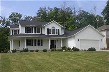 2nd image of 3951 Sweetwater Dr