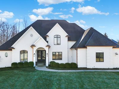 2071 Eagle Trace Dr, Greenwood, IN, 46143