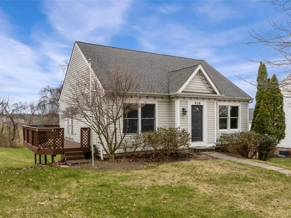 958 Bideford Dr, South Park, PA 15129
