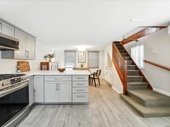 221 Terrace Avenue image 5 of 37