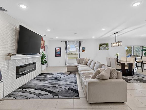 5th image of 456 ADRIEL AVENUE