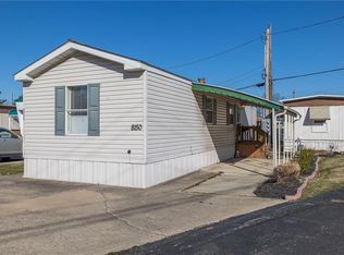 8150 Russell Ln, Cleveland, OH 44144