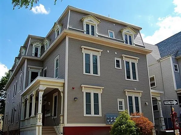 387-389 Angell, 387-389 Angell St #3, Providence, RI 02906