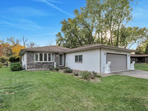 13405 W Florence Rd, Mokena, IL 60448