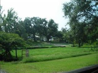 406 Jackson Ave, Ocean Springs, MS 39564