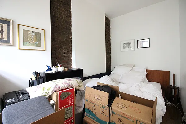 Rented by Compass | media 10