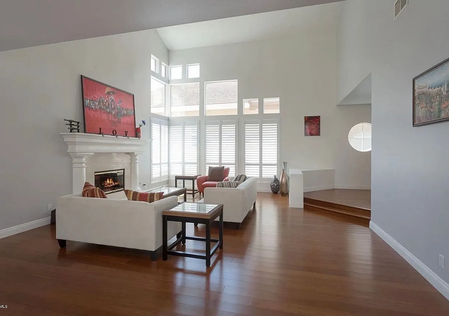Large 4 bed, 4 bath home in Wood Ranch with community pool — Photo 2