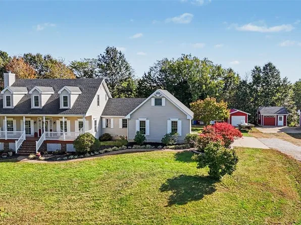 1617 Sneak Rd, Foristell, MO 63348