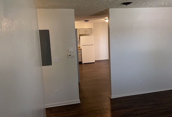 4th image of 1447 Minstrel Dr APT 4