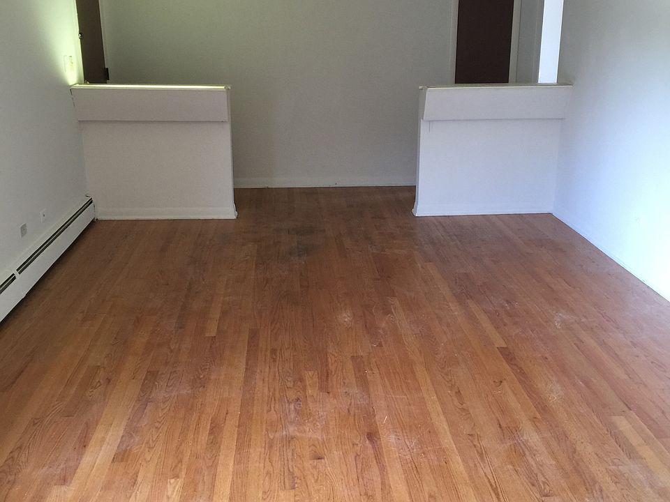 1st image of 4821 Lee St APT 3C