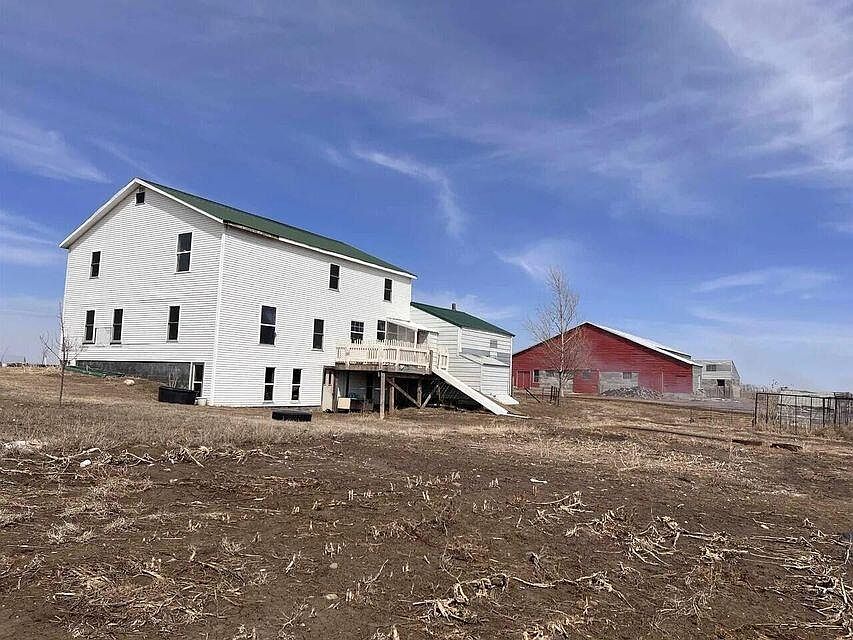 1st image of 40729 285th St