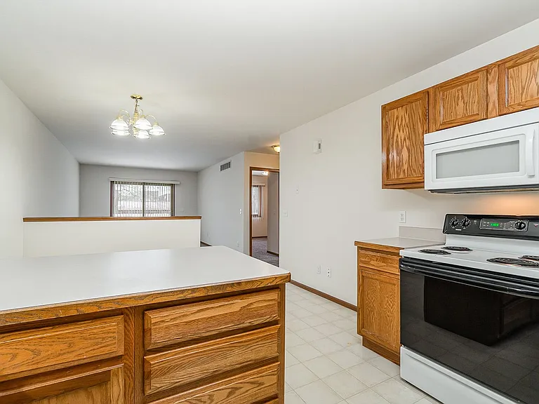 2428 Morning Dawn Dr — Photo 31