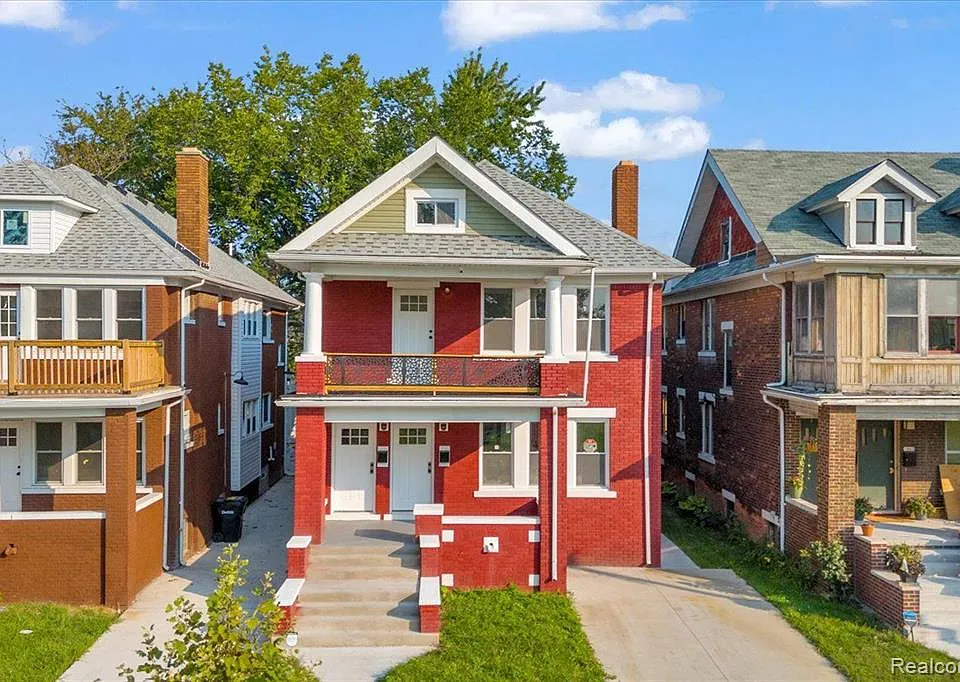 1972 Virginia Park St
