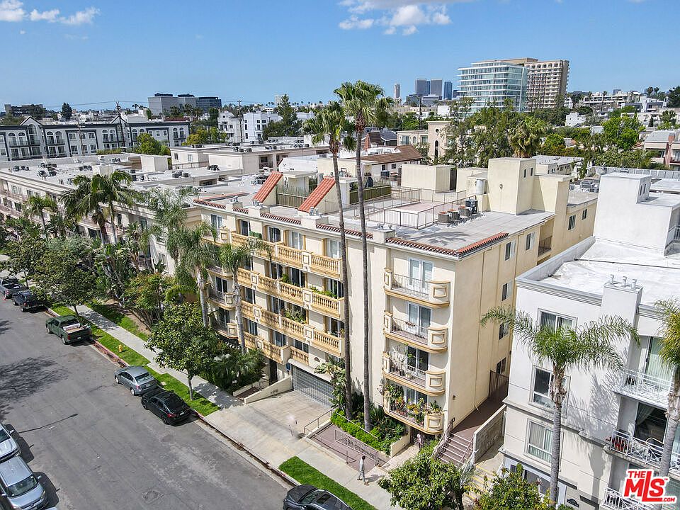 1st image of 123 S Clark Dr #Penthouse 1
