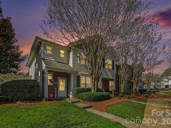 2nd image of 8411 Chaceview Ct