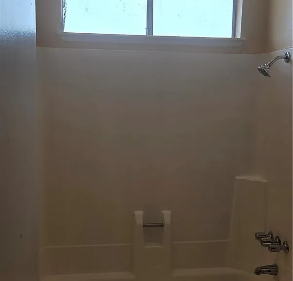 4459 Skyview Dr — Photo 2