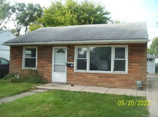1621 E Meyers Ave, Hazel Park, MI